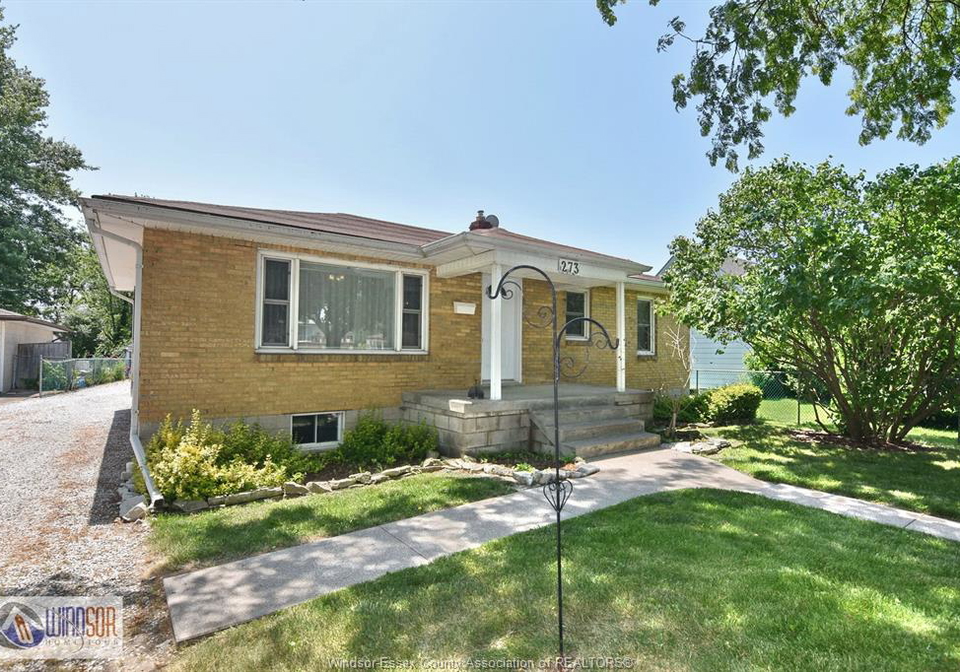 273-fort-amherstburg-ontario-26015675