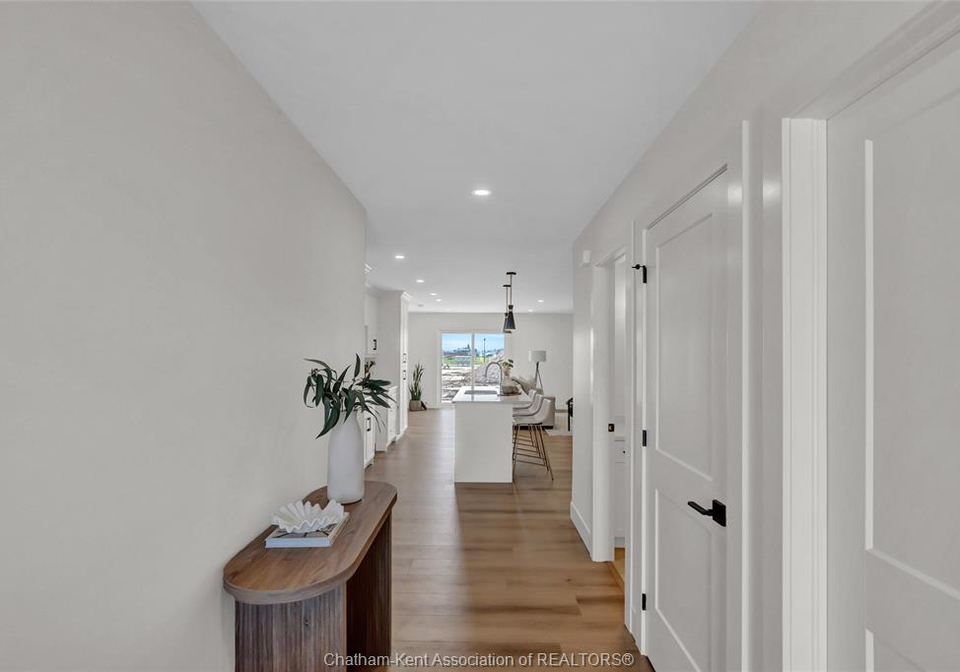 23-cornerstone-place-chatham-ontario-26015688