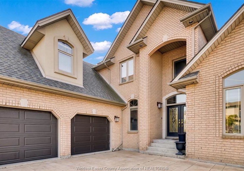 380-shoreview-circle-windsor-ontario-26015722
