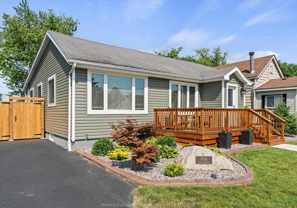 1009-william-street-tecumseh-ontario-26015727