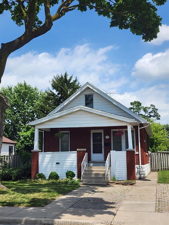 1794-hall-avenue-windsor-ontario-26015748