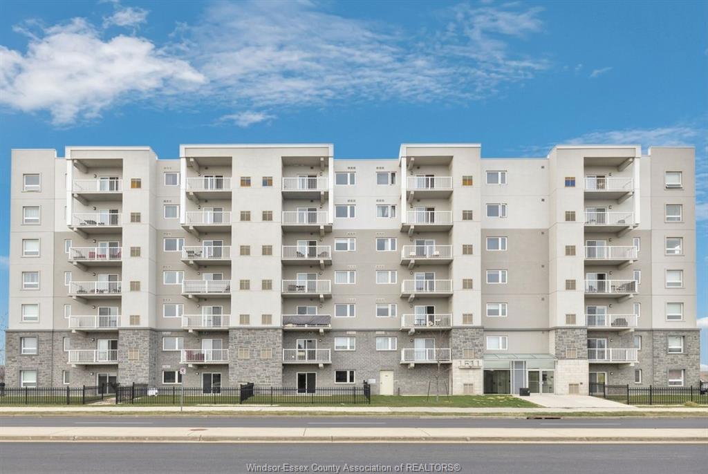 1611-banwell-road-windsor-ontario-26015768