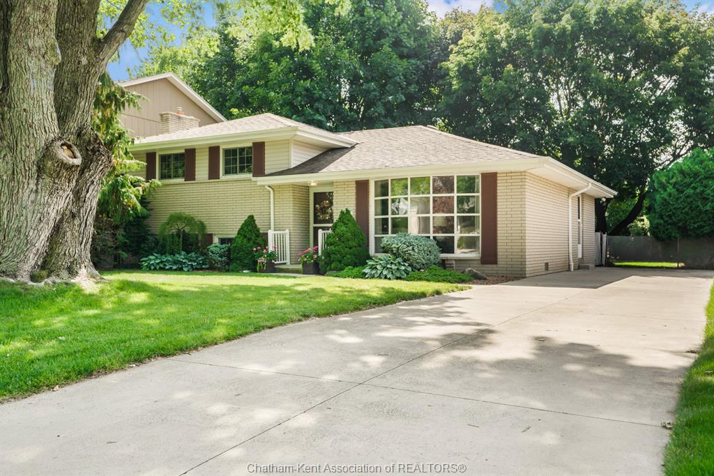 130-maryknoll-road-chatham-ontario-26015770
