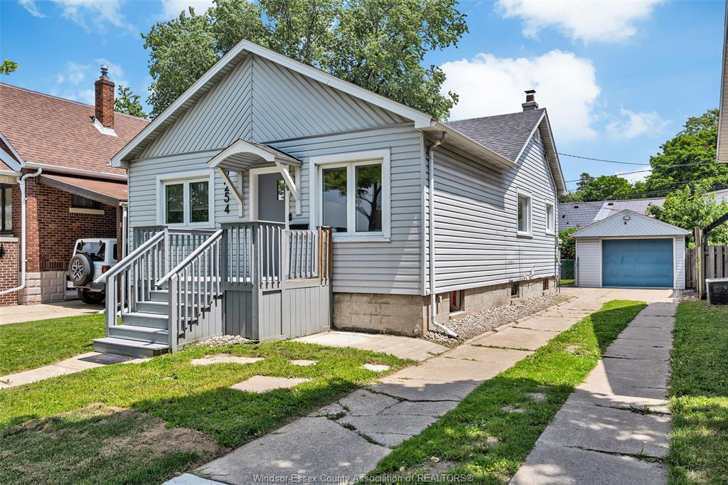 2254-cadillac-windsor-ontario-26015773