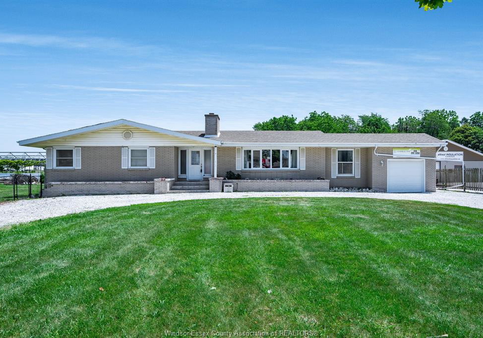 1582-county-road-34-ruthven-ontario-26015783