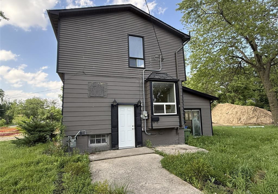 4641-malden-road-windsor-ontario-26015805