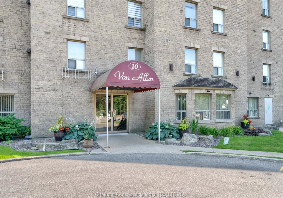 10-van-allen-avenue-chatham-ontario-26015808