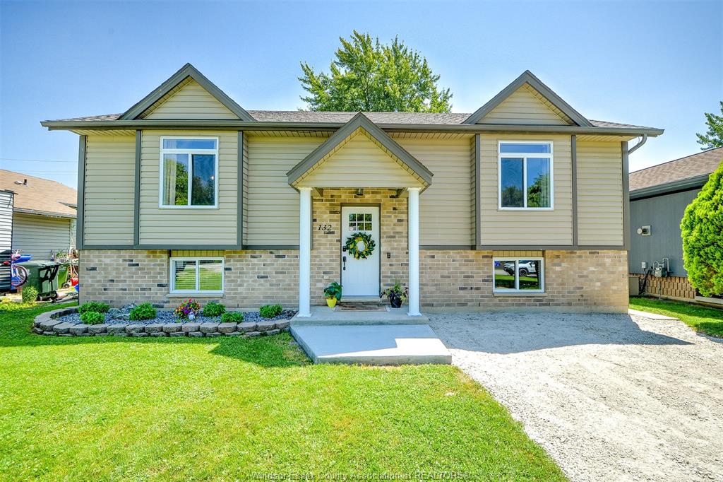 132-gloucester-colchester-ontario-26015830