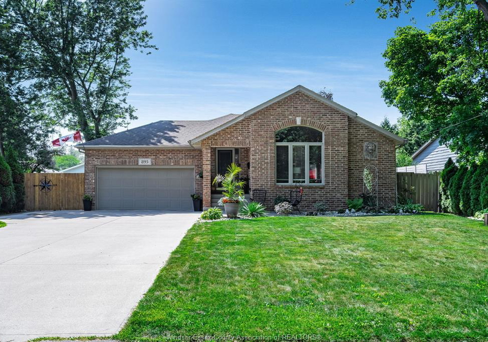 895-malott-avenue-kingsville-ontario-26015833
