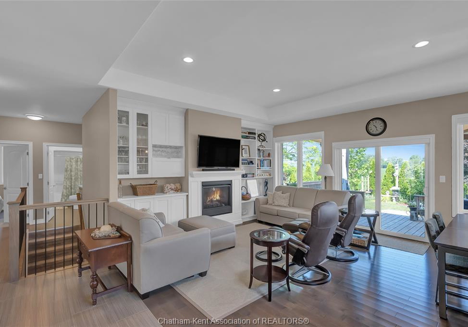67-valencia-drive-chatham-ontario-26015834