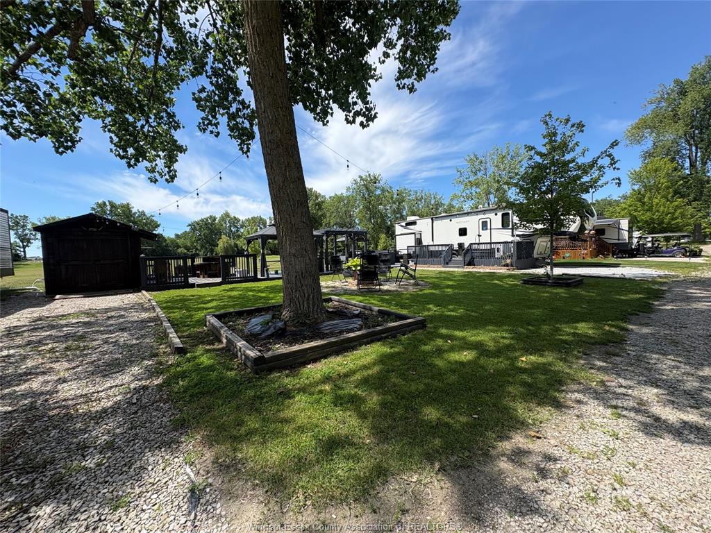 29-apple-lane-leamington-ontario-26015839