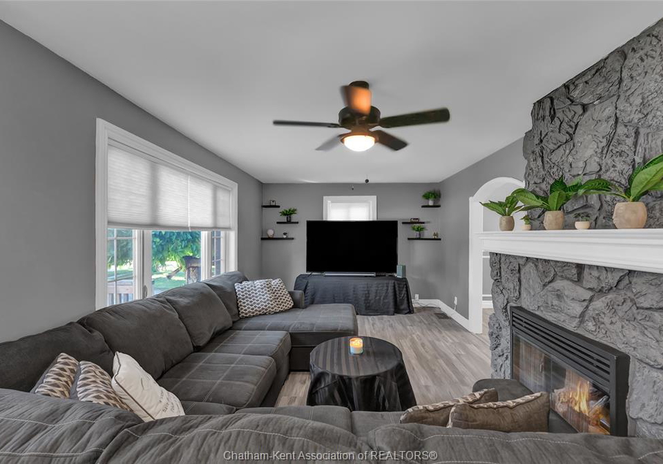 44-alexandra-avenue-chatham-ontario-26015844