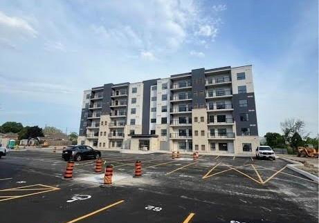 3370-stella-crescent-windsor-ontario-26015870