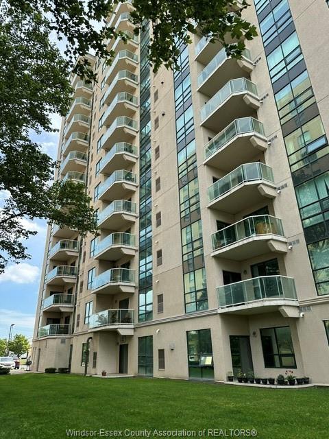 4789-riverside-drive-east-windsor-ontario-26015876