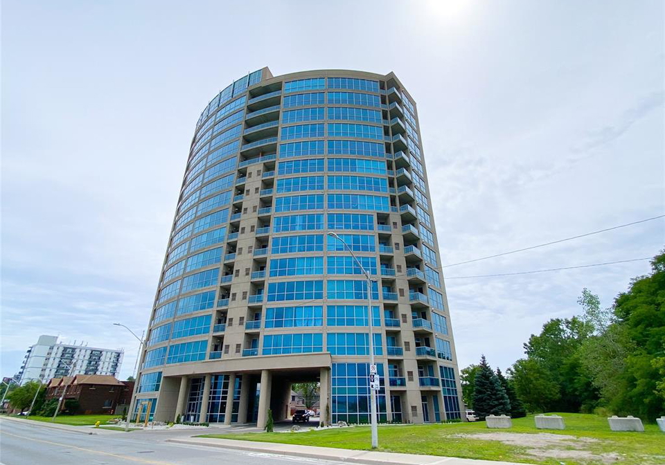 1225-riverside-drive-west-windsor-ontario-26015887