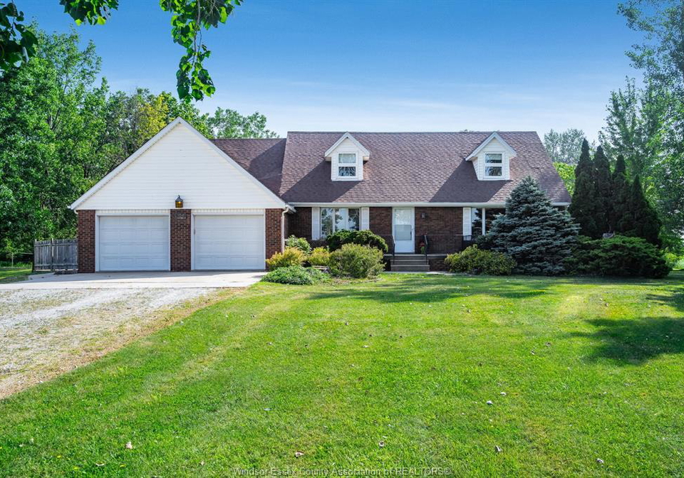 383-south-talbot-road-kingsville-ontario-26015913