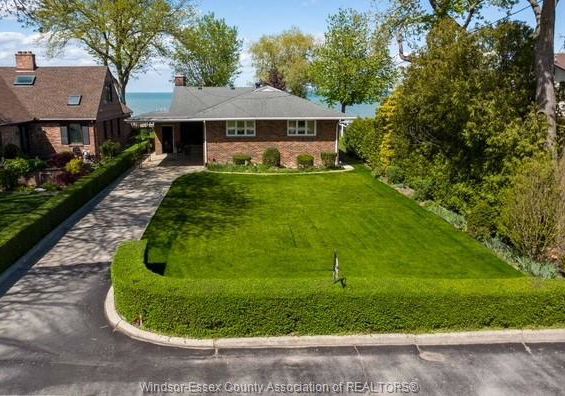 13942-riverside-drive-east-tecumseh-ontario-26015921