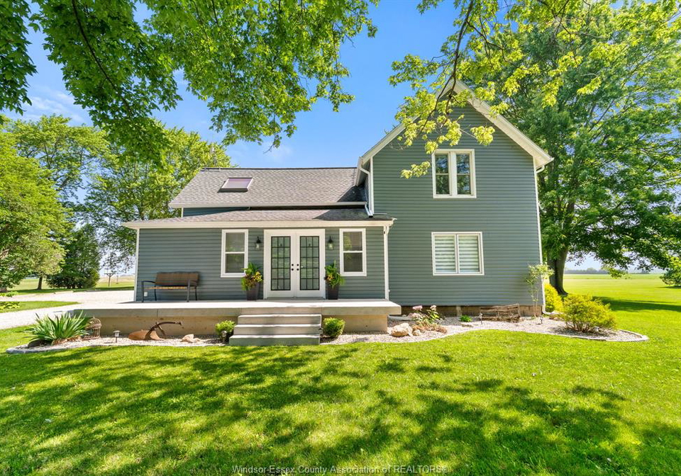 668-county-road-50-west-harrow-ontario-26015948