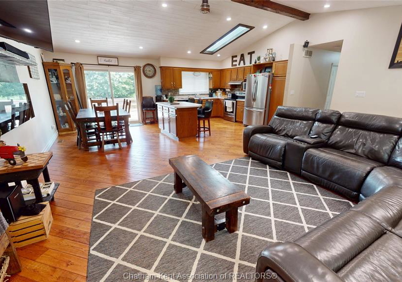 1627-nelson-street-chatham-kent-ontario-26015959