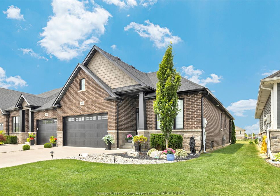 388-brunmar-crescent-lakeshore-ontario-26015966