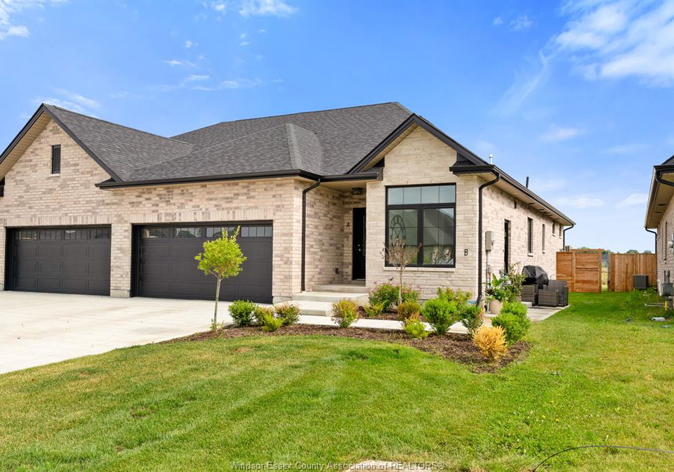 154-mclellan-avenue-amherstburg-ontario-26015971