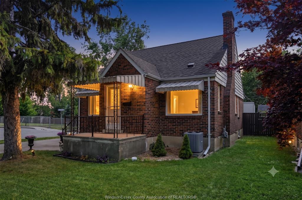 889-patrice-drive-windsor-ontario-26015983