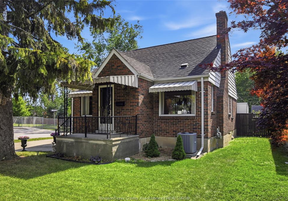 889-patrice-drive-windsor-ontario-26015983