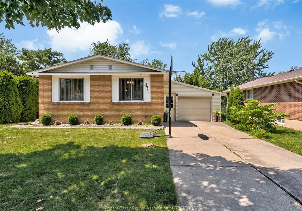 2949-brimley-drive-windsor-ontario-26015984