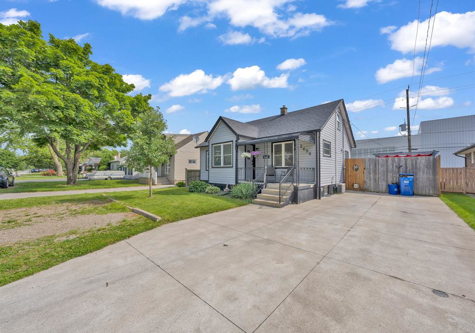 2696-meldrum-road-windsor-ontario-26015987