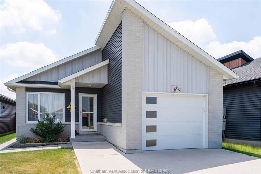 105-moonstone-crescent-chatham-ontario-26016015
