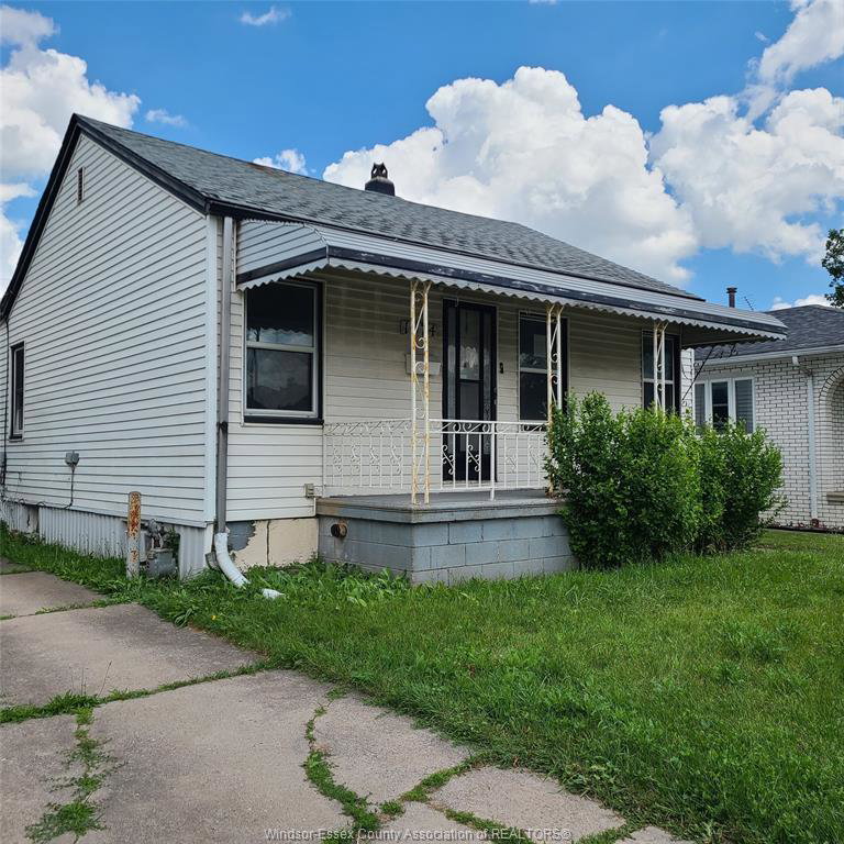 1674-parent-avenue-windsor-ontario-26016026