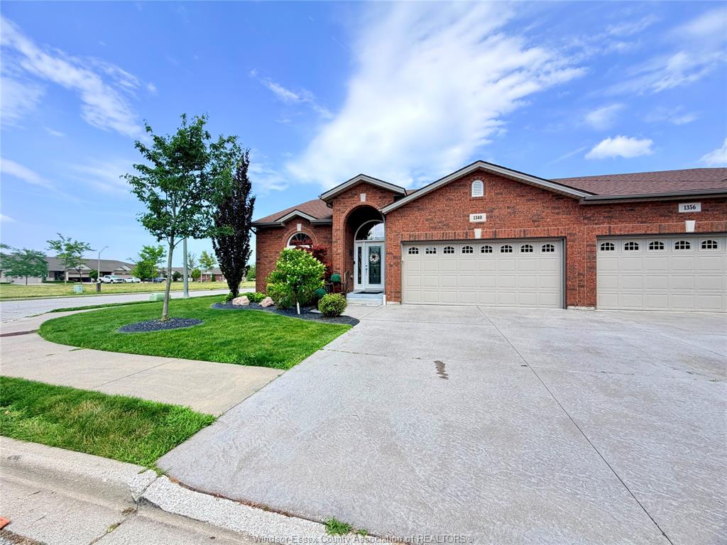 1340-aspenshore-avenue-windsor-ontario-26016057