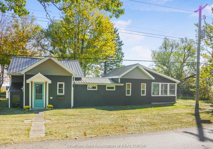 17178-lakeshore-road-rondeau-park-ontario-26016078