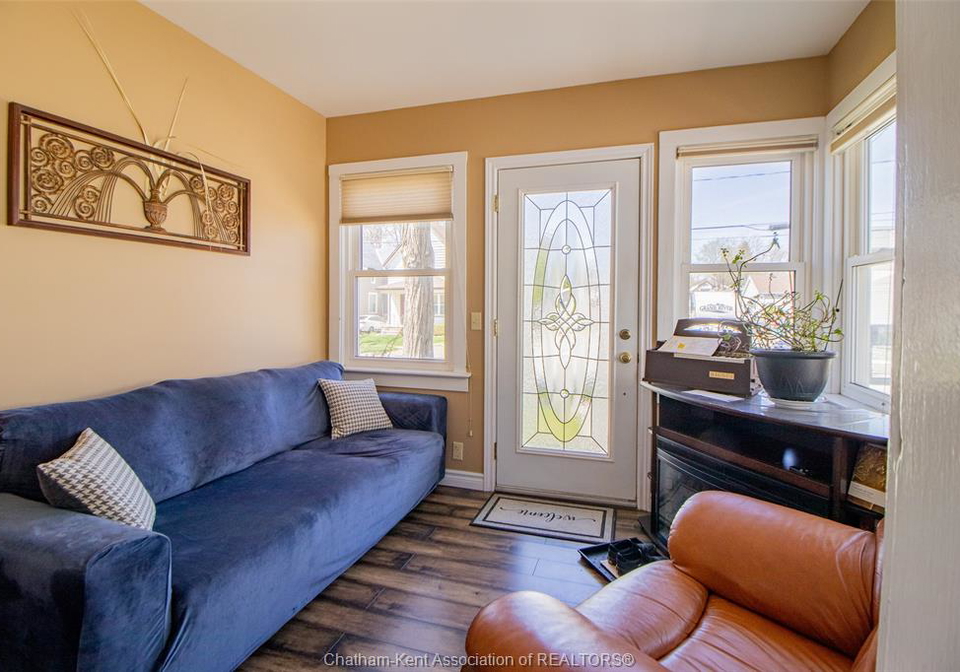132-patteson-avenue-chatham-ontario-26016103