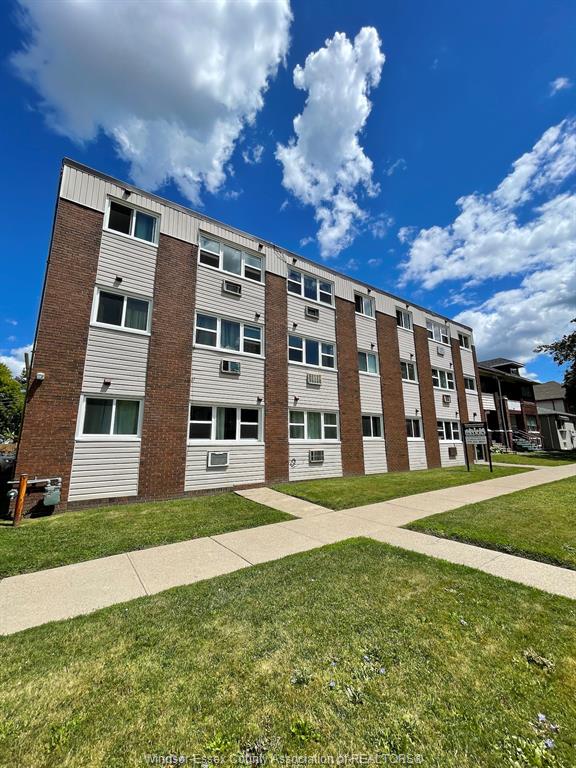 928-howard-avenue-windsor-ontario-26016135