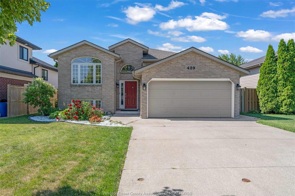429-mclellan-avenue-amherstburg-ontario-26016155