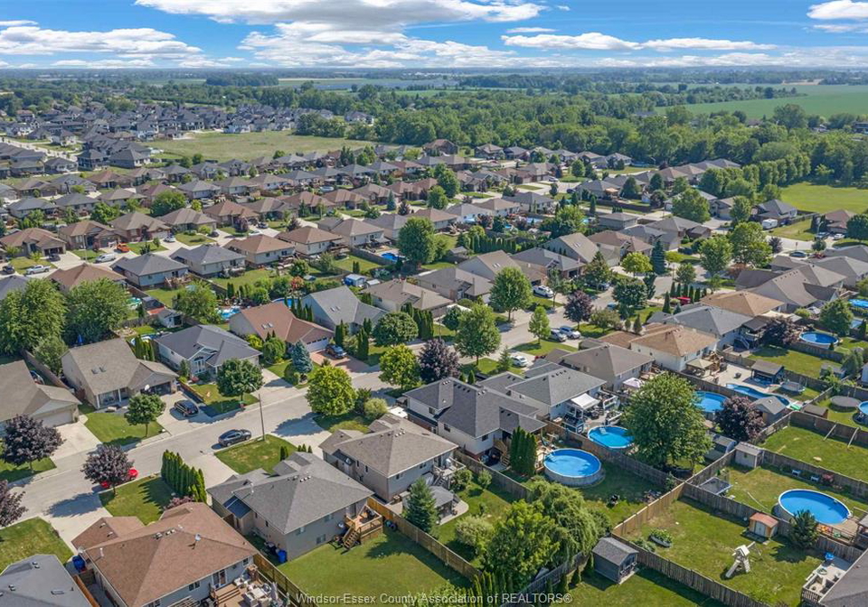 429-mclellan-avenue-amherstburg-ontario-26016155