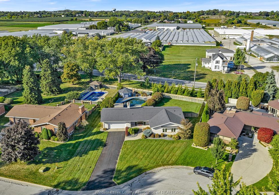 7-longbeach-drive-leamington-ontario-26016163