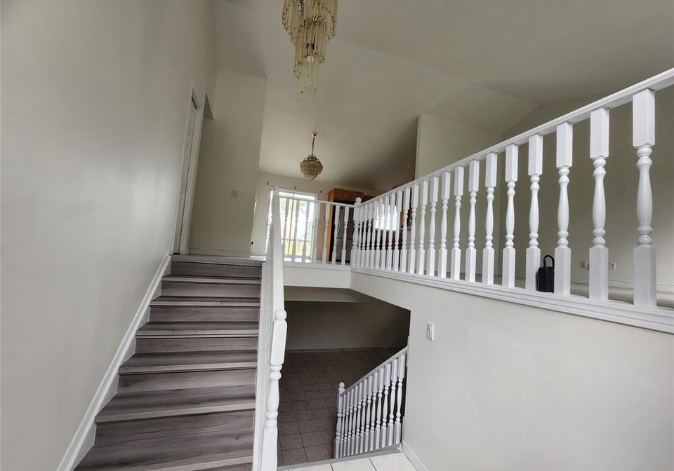 12769-lemire-street-tecumseh-ontario-26016170