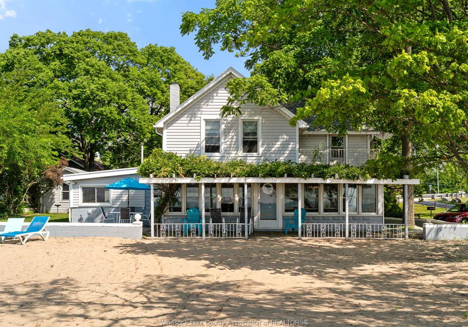 1031-heritage-road-kingsville-ontario-26016183