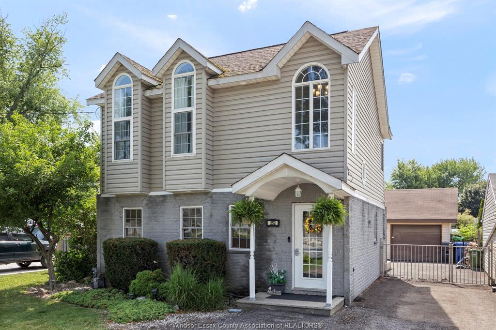 252-west-belle-river-road-lakeshore-ontario-26016201