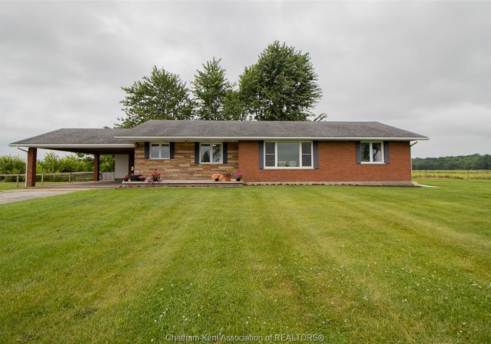 12825-graham-road-west-lorne-ontario-26016210