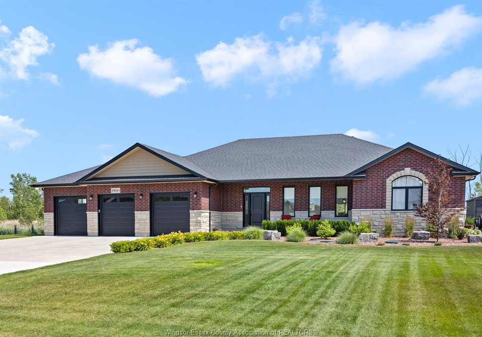 19045-haven-avenue-lakeshore-ontario-26016229