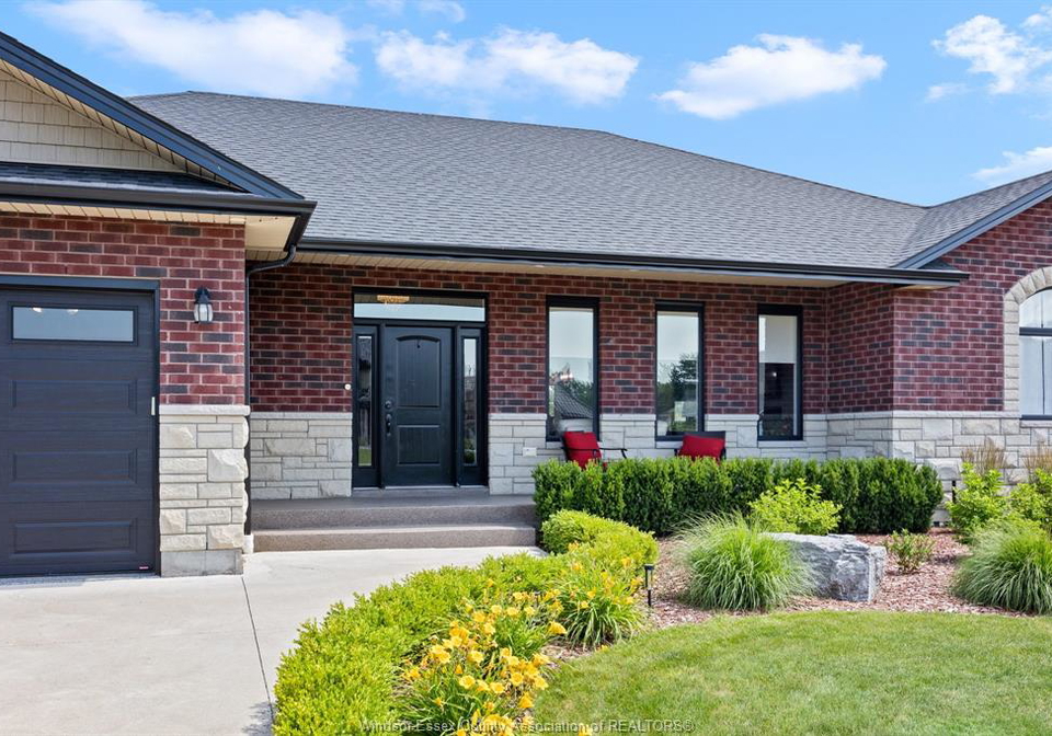 19045-haven-avenue-lakeshore-ontario-26016229