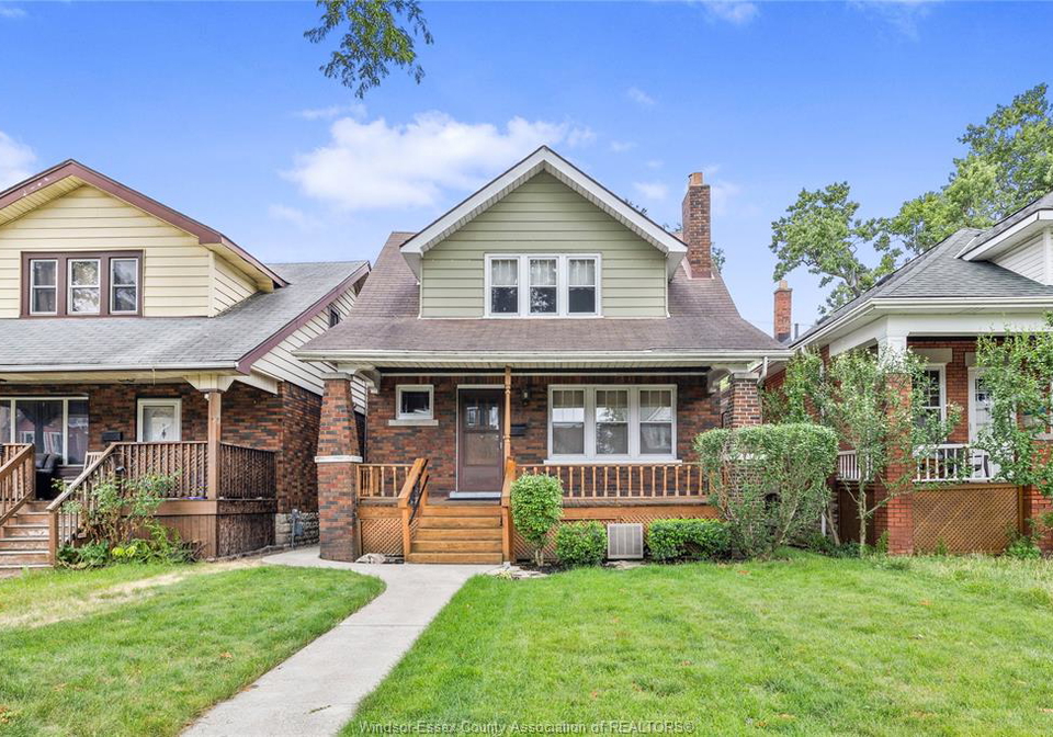 947-bruce-avenue-windsor-ontario-26016253