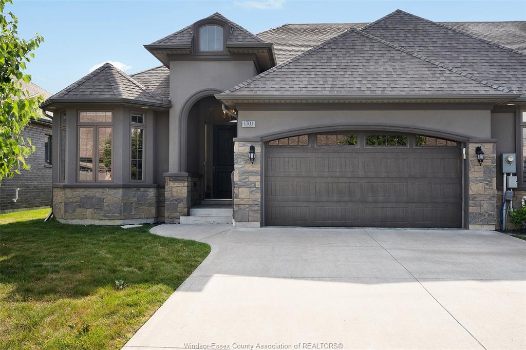 1701-cypress-windsor-ontario-26016266