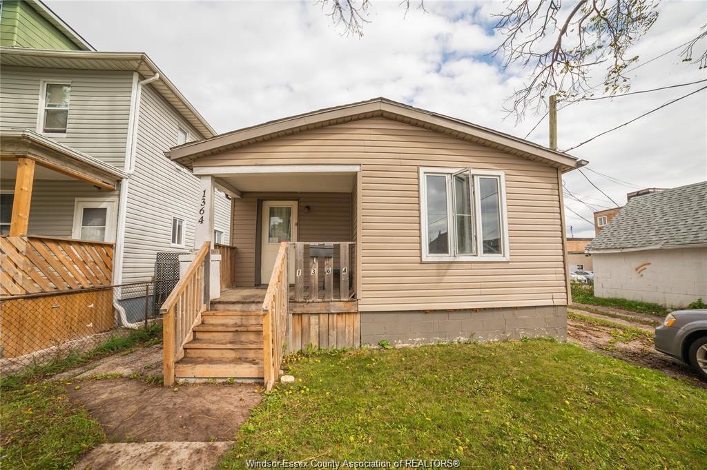1364-mckay-avenue-windsor-ontario-26016276