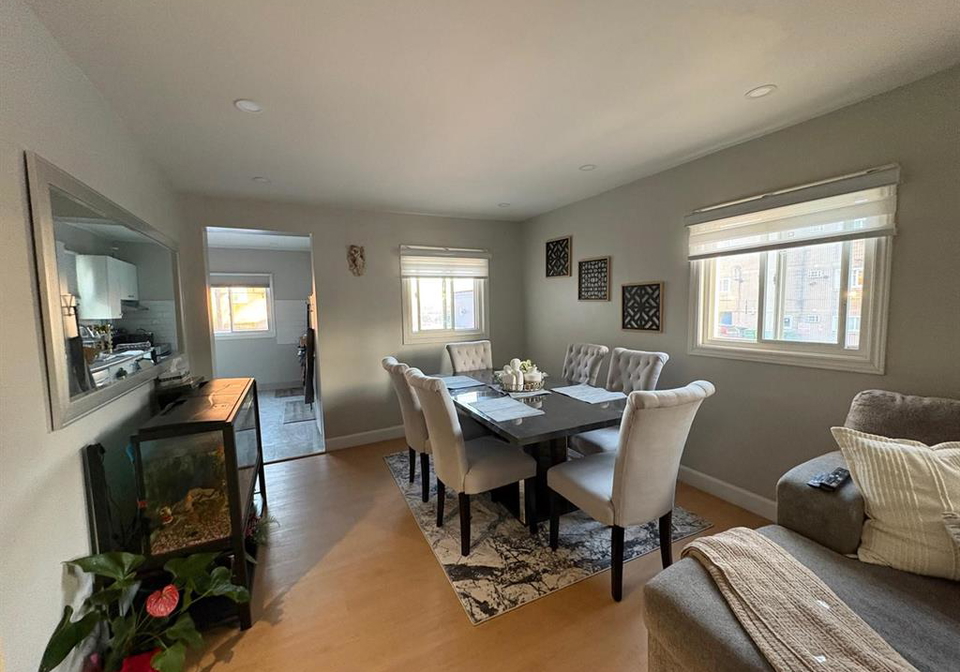 1364-mckay-avenue-windsor-ontario-26016276