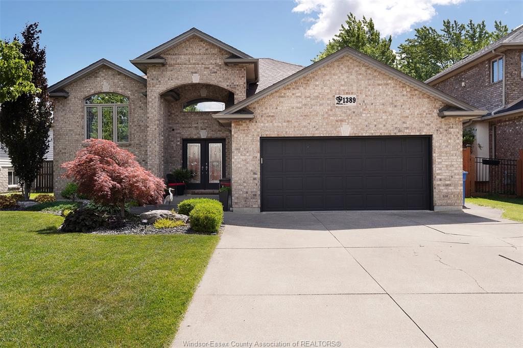 1389-crosswinds-drive-lakeshore-ontario-26016281