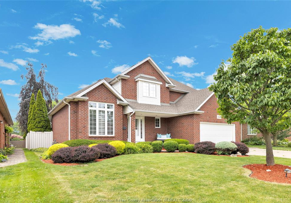 3447-bruce-windsor-ontario-26016283